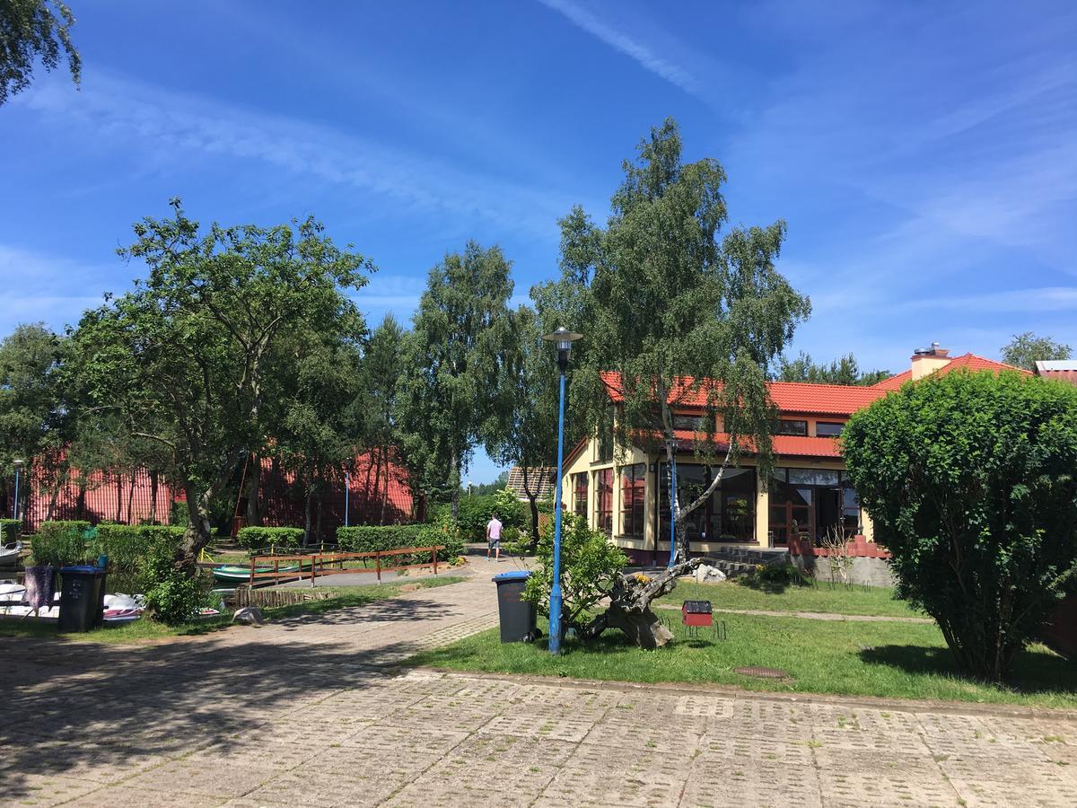 Stanica Wodna Hotel Dźwirzyno Exterior foto